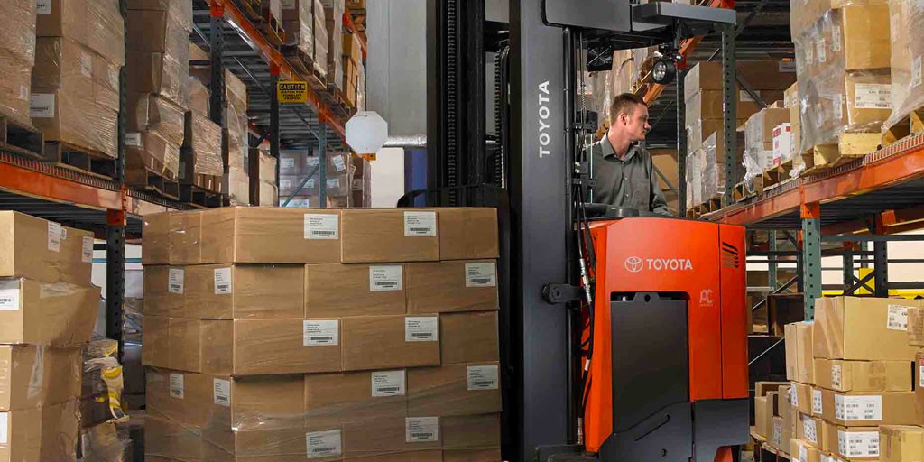 Toyota Narrow Aisle Forklift